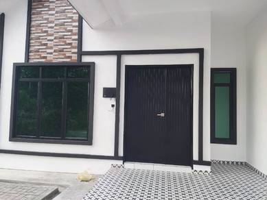 Semi-Detached House For Rent in Bertam,PNG