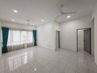 Apartment For Rent in D'Aman Residence