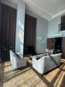 Service Residence For Sale in The Maritime