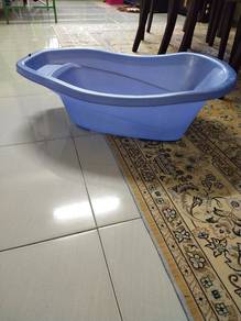 baby bathtub