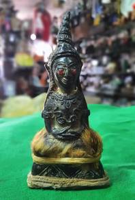 Phra Ngam Lp Pinak 
6寸大模，内有珠Kring