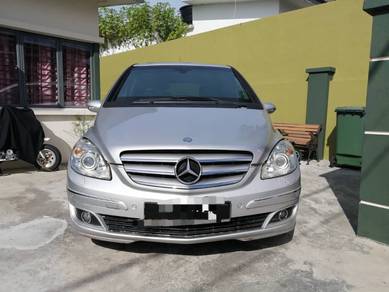 Mercedes Benz 200  in Others, SGR
