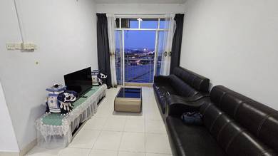 Apartment For Rent in Sri Akasia