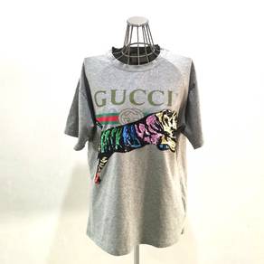 Gucci Oversized Grey T-shirt with Sequin Tiger