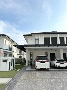 Semi-Detached House For Sale in Puncak Alam,SGR