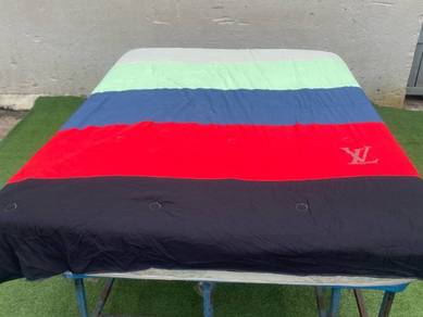 C054 Selimut Toto 190 x 200 cm Queen