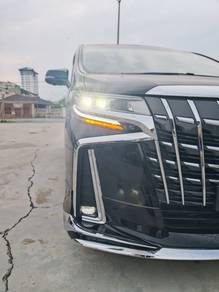 Toyota Alphard in Batu Pahat, JHR