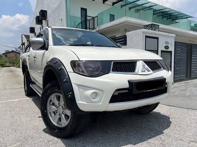 Mitsubishi Triton STANDARD in Kajang, SGR