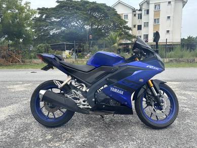 Yamaha R15