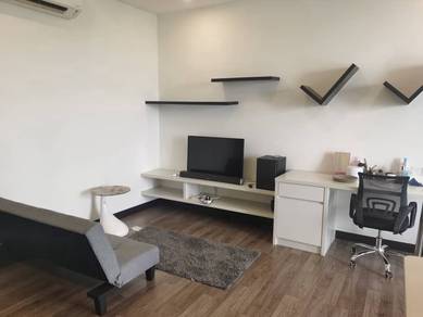 Condominium For Sale in Landmark Residence