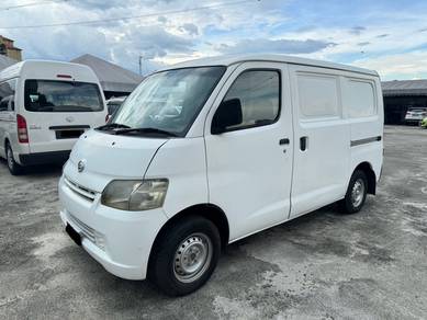 2011 Daihatsu Gran Max S402RP-TMRFJG