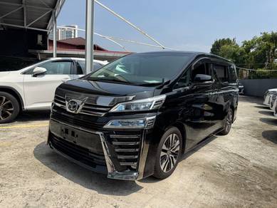 Toyota Vellfire ZG in Damansara, KUL