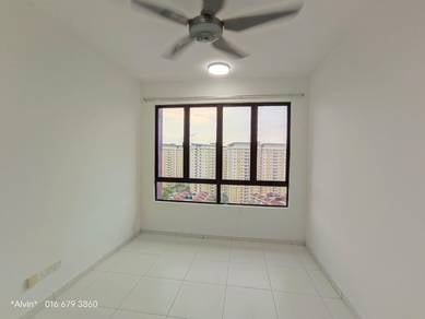 Service Residence For Rent in The Heights Residence