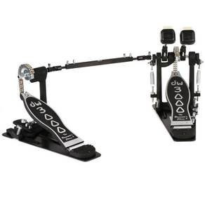 DW 3002 Series Twin Pedal Bass Drum