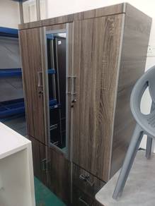 Almari 3 Pintu Cermin