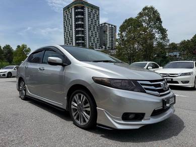 Honda City E+ in Seri Kembangan, SGR