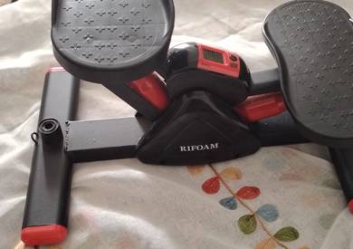 V-shape stepper