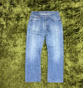 Levi’s 501 sz 33..