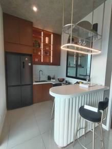 Condominium  in D'Hazelton