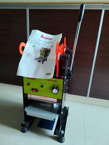 Mesin Penyegal Gelas Plastic