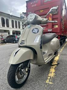 Vespa GTS 300