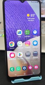 samsung a32 5g  4/64gb T Mobile