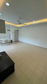 Apartment For Rent in Kasuarina Apartment