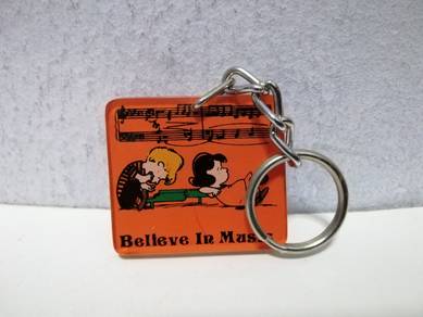 Vintage Key Chain Peanuts Comic Characters