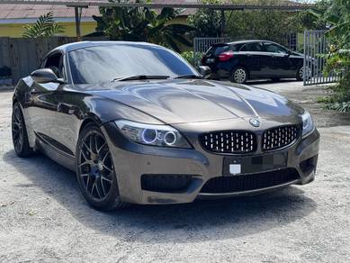 BMW Z4 sDrive23i (CBU) in Kajang, SGR