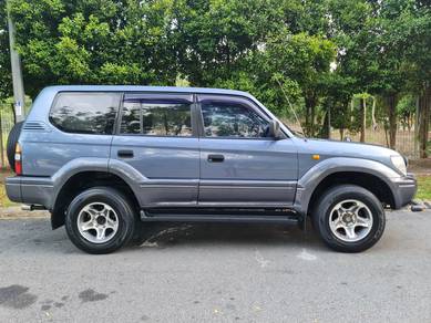 Toyota Prado PRADO GX in Cyberjaya, SGR