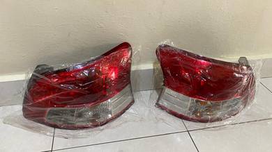 vios lampu belakang