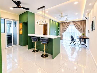 Condominium For Rent in Residensi Sateria