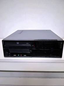 Lenovo ThinkCentre M90p with monitor