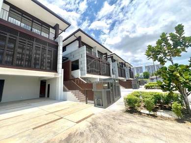 3-storey Terraced House For Sale in Cyberjaya,SGR