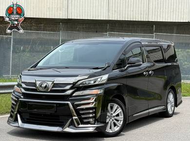 Toyota Vellfire  in Bukit Jalil, KUL