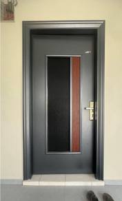 Safety door