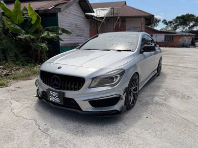 Mercedes Benz CLA180 180 (CBU) in Kajang, SGR