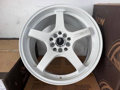 Advan Gt 17inch 5x100 & 5x114.3 —Rim new—