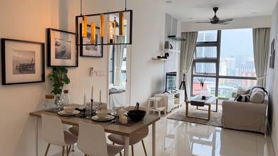 Condominium For Rent in The Robertson