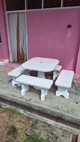 Set meja batu terazzo