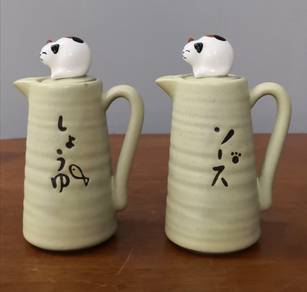 pottery mini teapots with cat lid holders 2