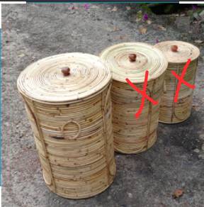 Solid rattan basket with cover. set of 2