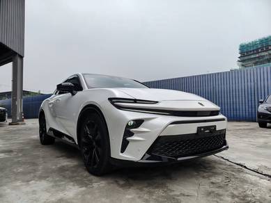 Toyota Crown SPORT Z in Chan Sow Lin, KUL