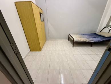 Room in Melaka Tengah, MLK