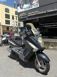 Sym VTS 200