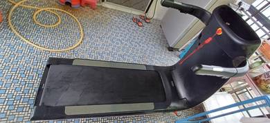 Gintell CyberTrek sport treadmil