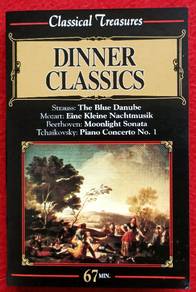 DINNER CLASSICS Cassette Tape