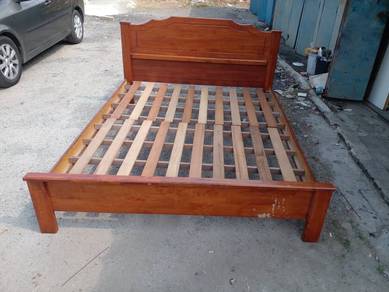 katil kayu