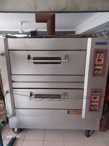 Oven besar 2 tingkat brand golden bull