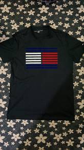 Tommy Big Logo